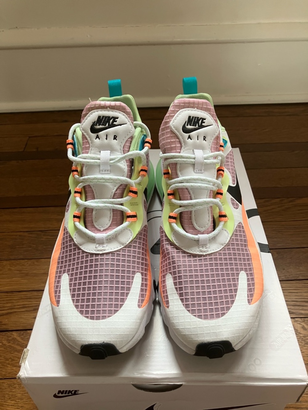 Nike Air Max 270 React SE